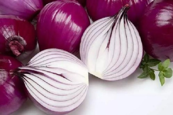 東莞蔬菜配送公司告訴你圓(yuán)蔥和洋蔥有(yǒu)啥(shá)區別
