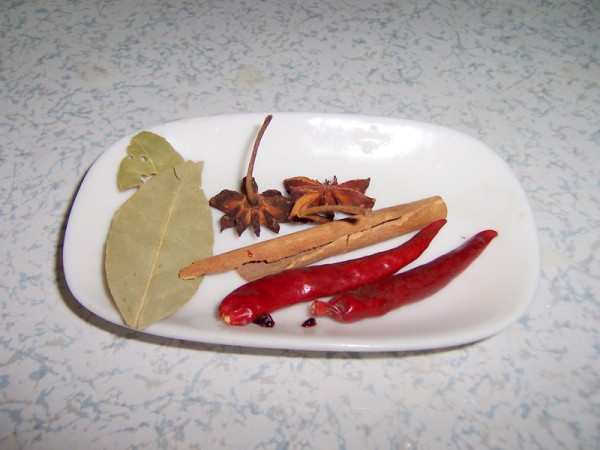 豬（zhū）腳燉（dùn）黃豆xx.jpg